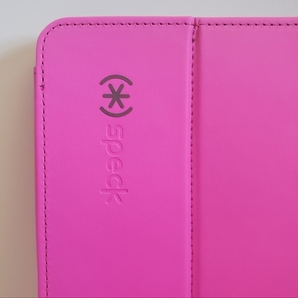 NWT Speck Stylefolio IPad 2019-2020 Fushia Pink Microban Case - Picture 10 of 16